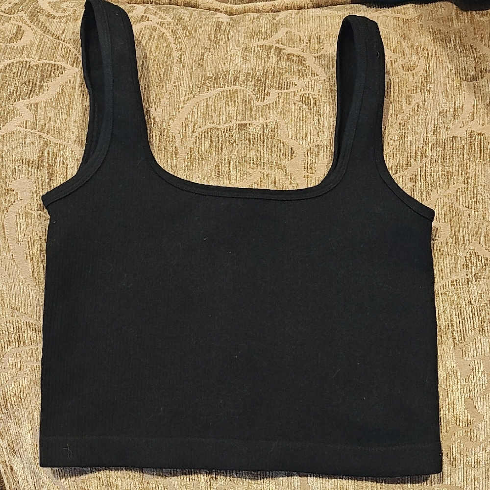 Black Cropped Fitted Tank Top